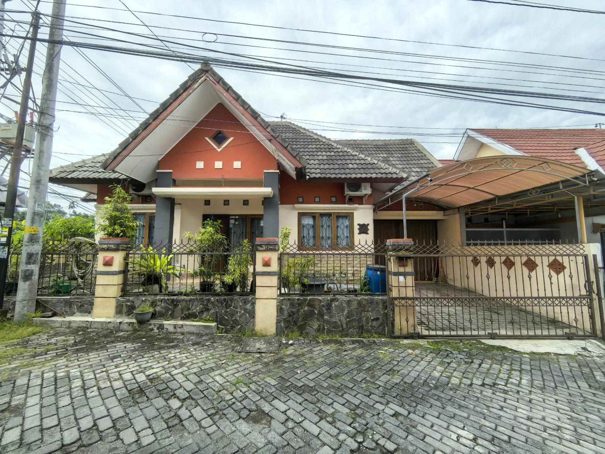 Mutiara Babarsari Homestay Jogja Yogyakarta Eksteriør bilde